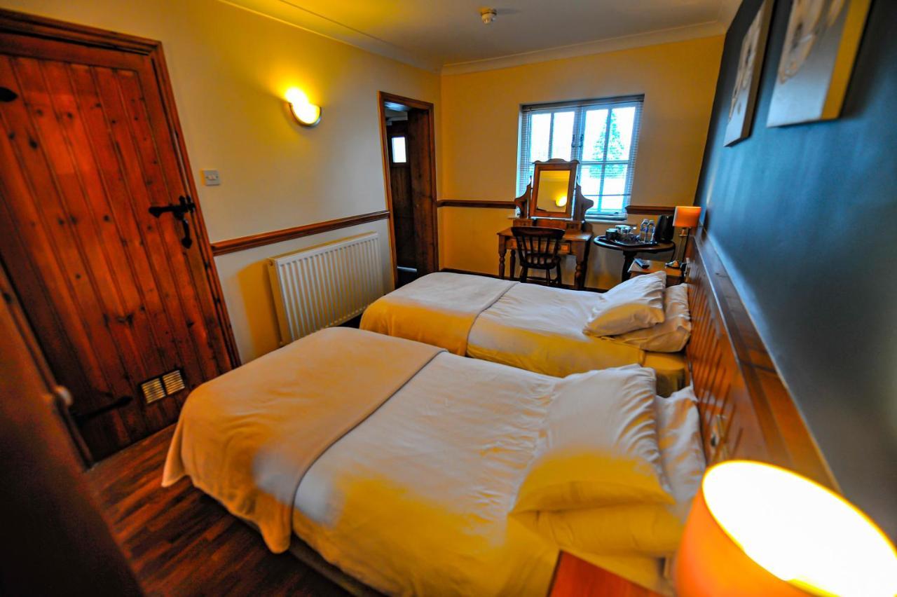 The Coachman Pub, Hartford, Room Only Hartford  Dış mekan fotoğraf