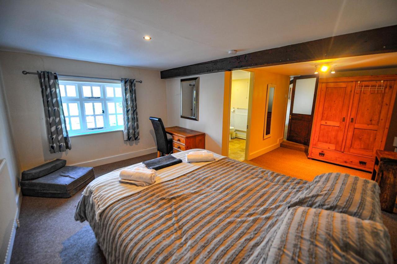 The Coachman Pub, Hartford, Room Only Hartford  Dış mekan fotoğraf